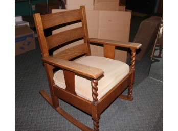 Vintage Rocking Chair, Seat 20' X 20', Back 33' Tall