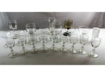 Glassware /21 Cups