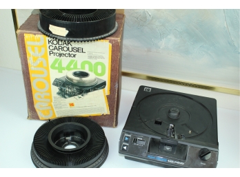 Kodak Carousel Projector 4400 With Slide Trays