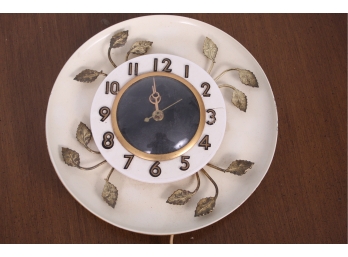Retro 50's United Clock Corp Cream & Goldstone Leaves Electric Clock Model 45