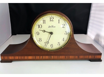 Seth Thomas Vintage Electric Mantle Clock Lynton 2E Electric Striking Clock