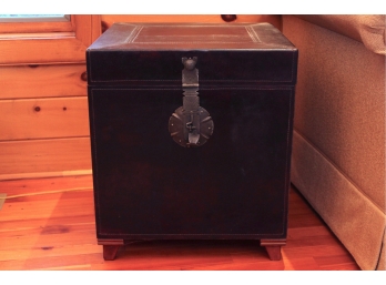 Trunk Side Table 28'L X 20'W X 22'H