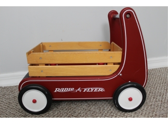 Radio Flyer Classic Baby Walker Wagon