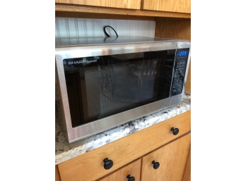 Sharp Carousel Counter Top Microwave 1 Year Old 20.5 X 13.5 X 11