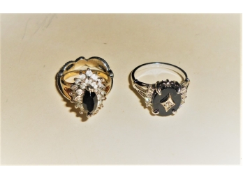 18kt White Gold & Yellow Gold Cocktail Rings - Lot 367