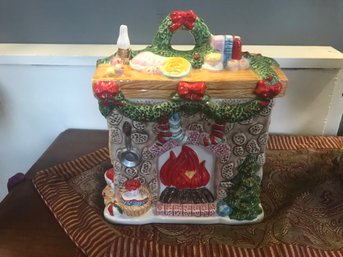 Christmas Cookie Jar, Fireplace