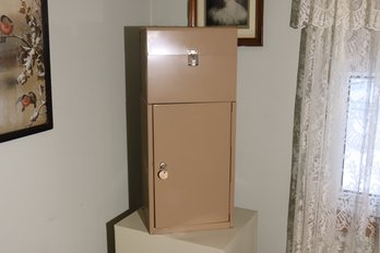 315 -1 Piece File Box And Cabinets