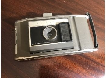 #43 Vintage Polaroid Land Camera J66 Model