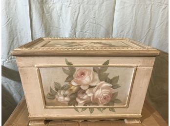 #134 Rose Decorated Jewelry Chest