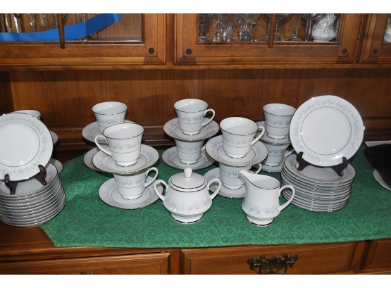 Contemporary Noratake Coffe Cups, Saucers Cream And Sugars 50 Piece Lot-33