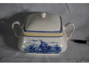 Serving Dish With Cover -112