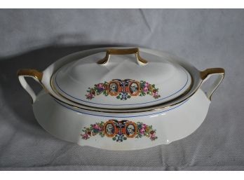 Covered Serving Dish - 109