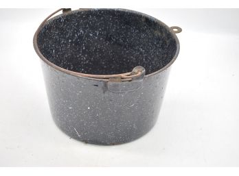 Granite Ware Pot - 18