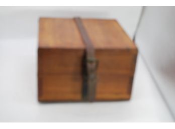 Dove Tailed Wood Box-60