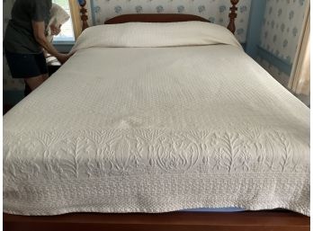 Martha Washington Bed Spread-379