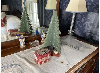 Wood Christmas Tree And Tin 297a