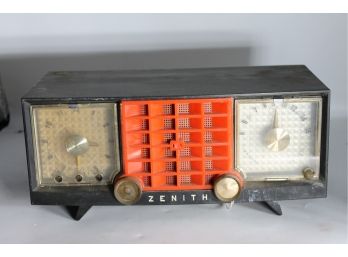 4 Retro Zenith C/R 526y Radio