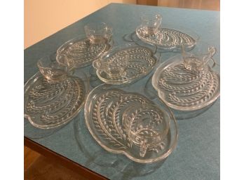 6 Clear Luncheon Plates