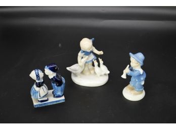 3 Pieces Of Delft Like Figures