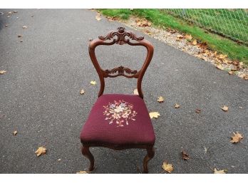 Victorian Ladies Sitting Chair