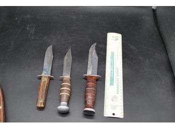 3 Hunting Knives