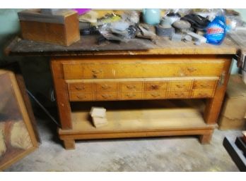 Workbench With Vise