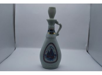 Gilbeys Dutch Themed Bottle