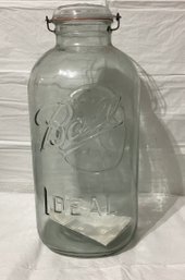 4-Gallon Glass Canning Jar Eagle Ball Ideal
