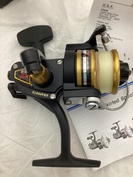 PENN SPINFISHER 4400SS SKIRTED SPOOL SPINNING REEL, LIKE NEW IN THE BOX