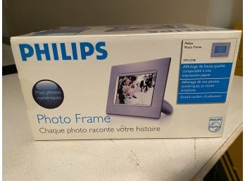 Phillips Photo Frame 7FFICME  Brand New In Box