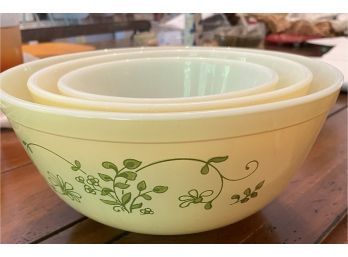3 Vintage Shenandoah Pyrex Bowls