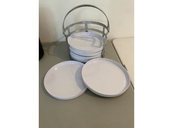 Tommy Bahama Plate Holder With Melamine Plates