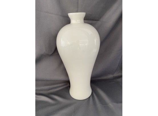 Lovely White Glass Vase Made In Italy