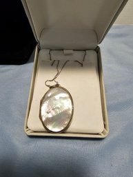 18' Sterling Silver Necklace And Sterling Silver Pendant With Mother Of Pearl Front