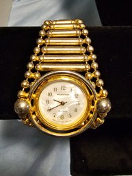 Vintage Gold Tone Majestron Ladies Watch