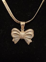 Sterling Silver 20' Necklace And Sterling Silver Bow