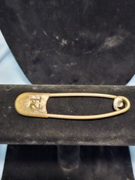 Vintage 4' Safety Pin Key Tag