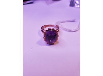 18k Gold Ring W/amethyst Size 7