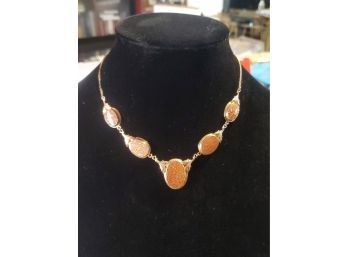 10k Gold Sparkly Necklace