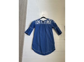 Joie Size M Cotton Embroidered Short Shift Dress