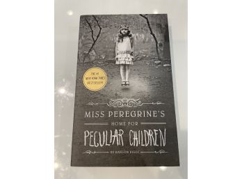 Miss Peregrine's Home For Peculiar Children By Ransom Riggs