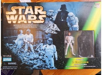 1998 Star Wars Escape The Death Star Action Figure Game