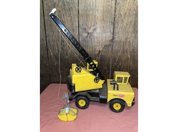 Vintage Mighty Tonka Toy Crane - Yellow Pressed Steel