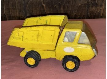 Vintage Yellow Tonka Toy Pressed Steel Dump Truck