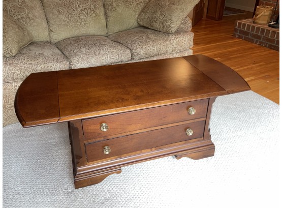 Quality Wood Broyhill Drop Leaf Coffee Table With 2 Drawers