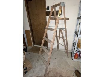 5 1/5 Foot Wooden Step Ladder