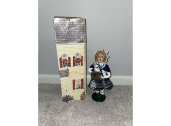 1988 Byers' Choice Christmas Caroler - Woman With Fur Muff, Blue Plaid With Box