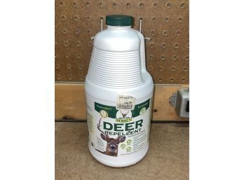 BOBBEX Deer Repellent 1/2 Gallon Unused