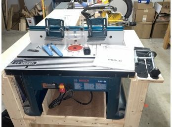 Bosch Benchtop Router Table RA 1181