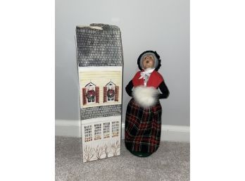 1988 Byers' Choice Christmas Caroler - Woman With Fur Muff, Red Plaid With Box
